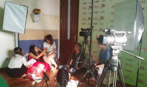 Phim doanh nghiệp là một hình thức video giới thiệu doanh nghiệp. Vậy, trong thời buổi “công nghiệp hoá hình ảnh” hiện nay, phim doanh nghiệp có thực sự trở thành công cụ marketing không thể thiếu của các doanh nghiệp hay không?